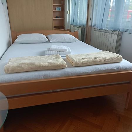 Ramonda Daire Belgrad Dış mekan fotoğraf